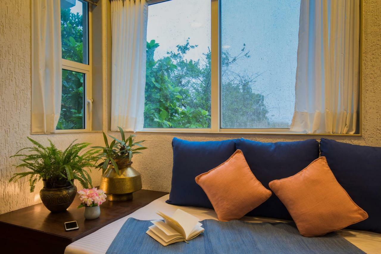 El Lodge By Stayvista - Pool, Lawn, And A Charming Gazebo For Your Perfect Getaway 로나발라 외부 사진