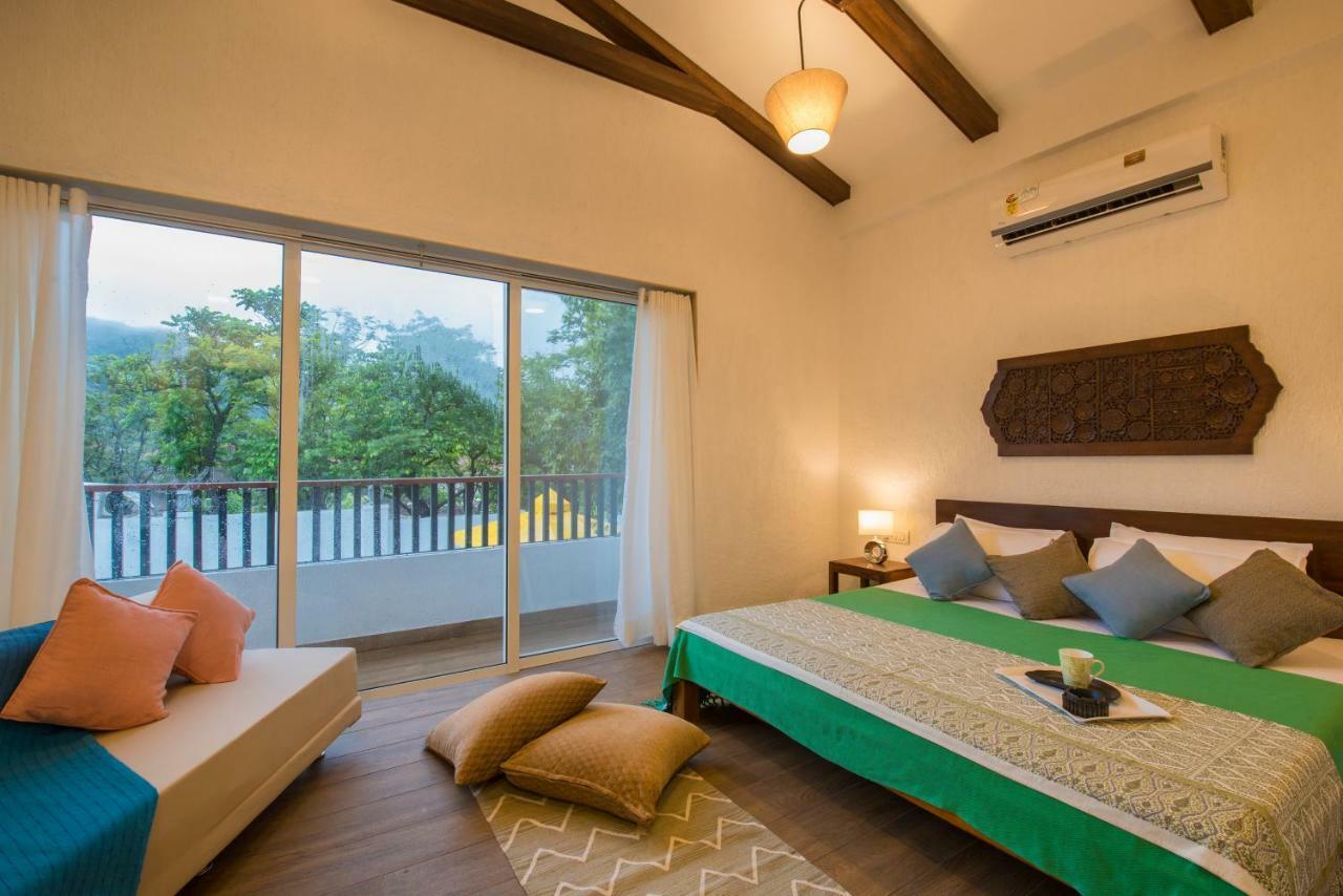 El Lodge By Stayvista - Pool, Lawn, And A Charming Gazebo For Your Perfect Getaway 로나발라 외부 사진